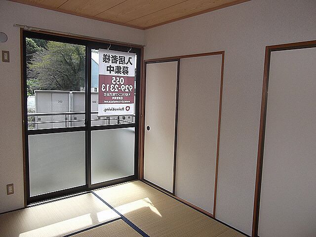 物件内観写真6　(和室)