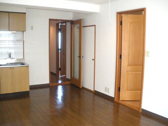 物件内観写真5　(リビング)