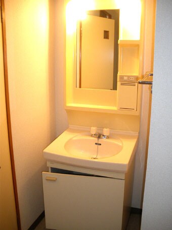 物件内観写真10　(洗面所)