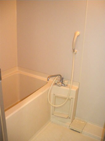 物件内観写真11　(浴室)