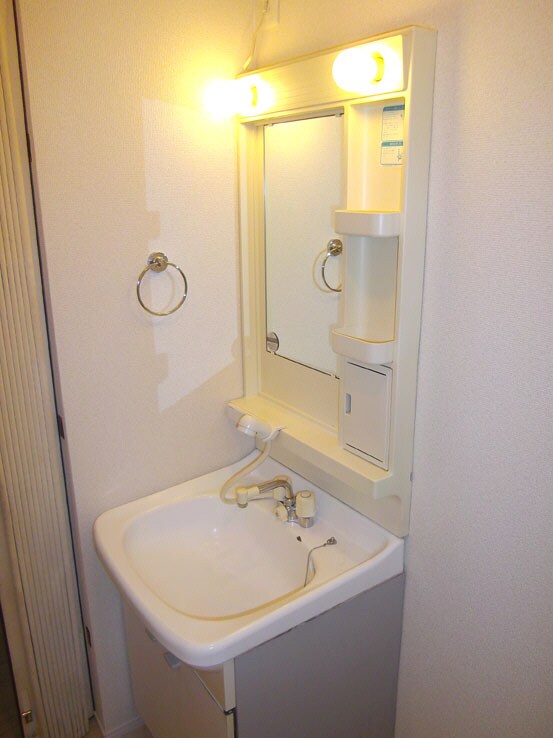 物件内観写真13　(洗面)