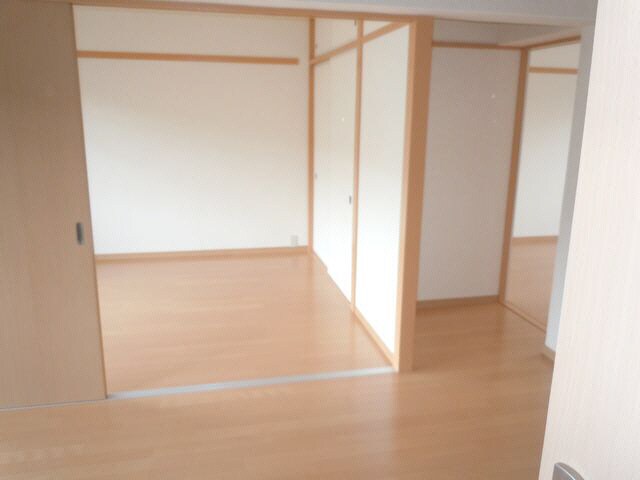 物件内観写真11　(内装)