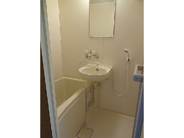 バス／シャワールーム等(風呂)