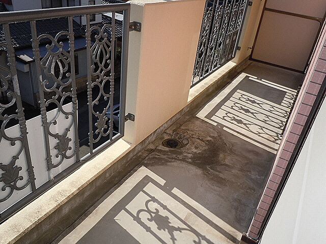 物件内観写真11　(ベランダ)