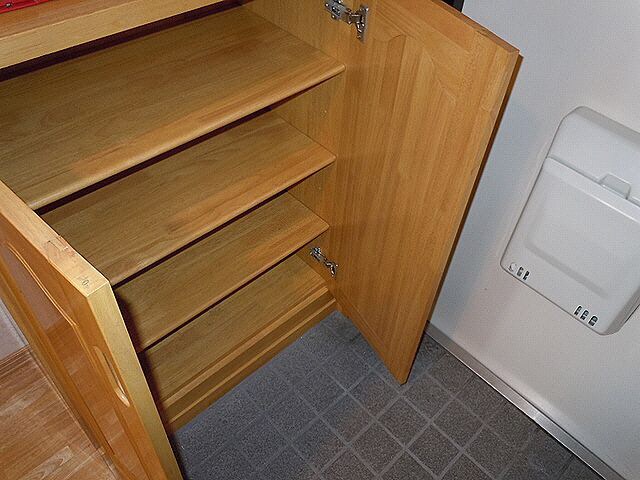 物件内観写真12　(下駄箱)