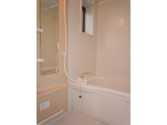 物件内観写真6　(浴室)