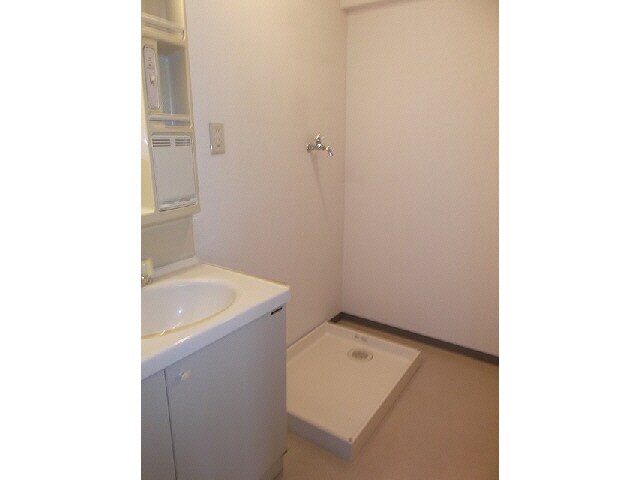 物件内観写真8　(洗面所)