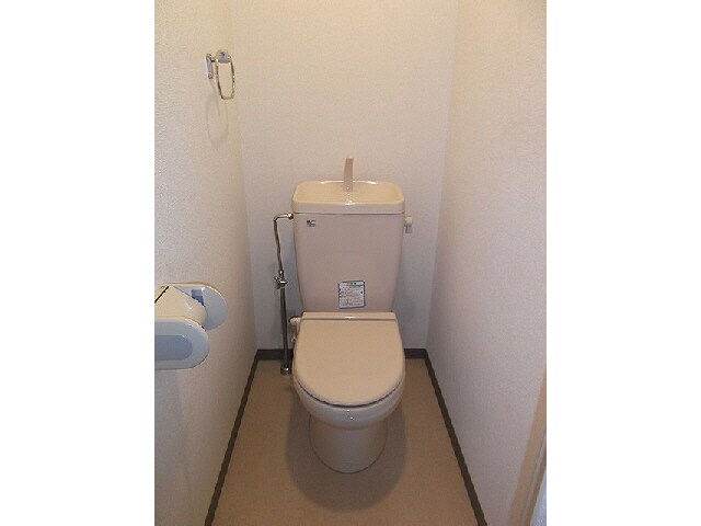 物件内観写真11　(トイレ)