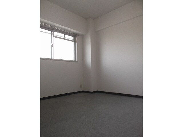 物件内観写真6　(北洋室)