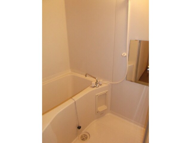 物件内観写真8　(浴室)