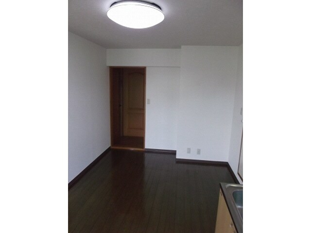 物件内観写真6　(内装)