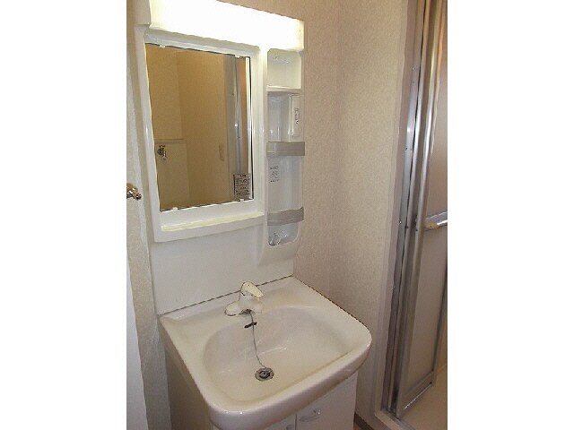 物件内観写真9　(洗面台)