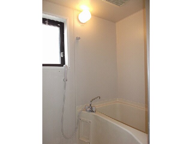 物件内観写真10　(浴室)