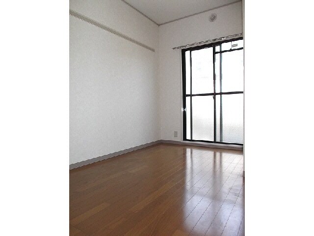 物件内観写真11　(北洋室)