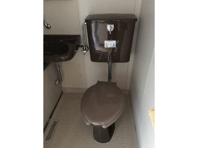 物件内観写真8　(トイレ)