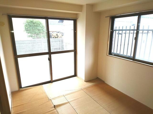 物件内観写真10　(和室)