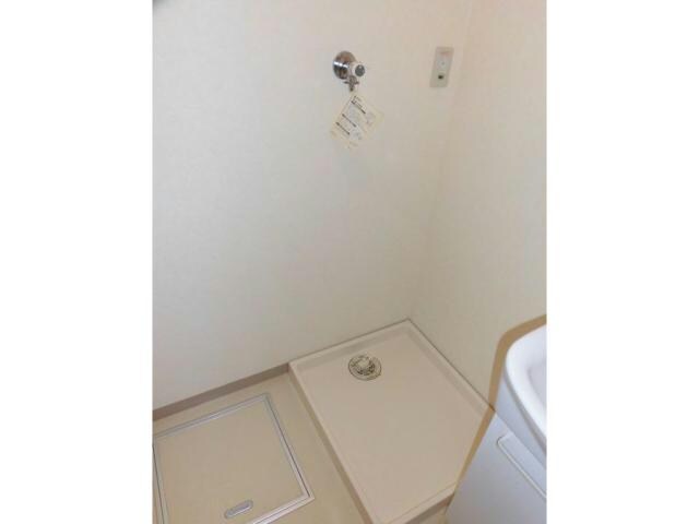 物件内観写真7　(室内洗濯機置場)