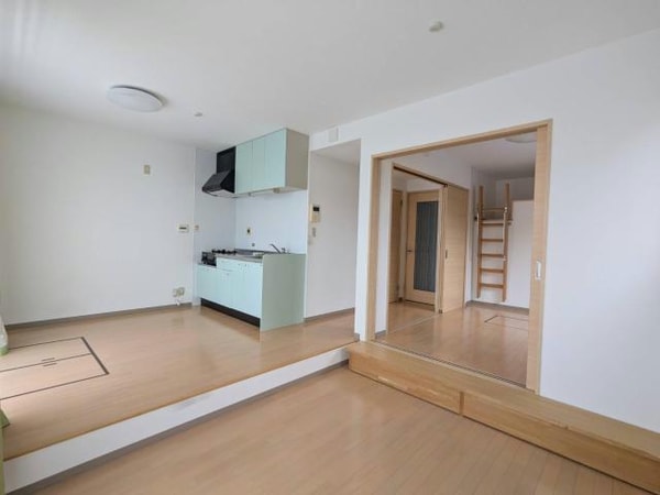 リビングダイニング