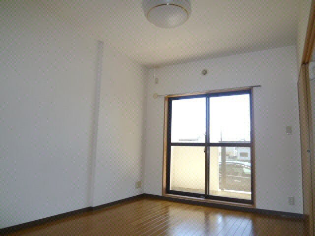 物件内観写真9　(南洋室)