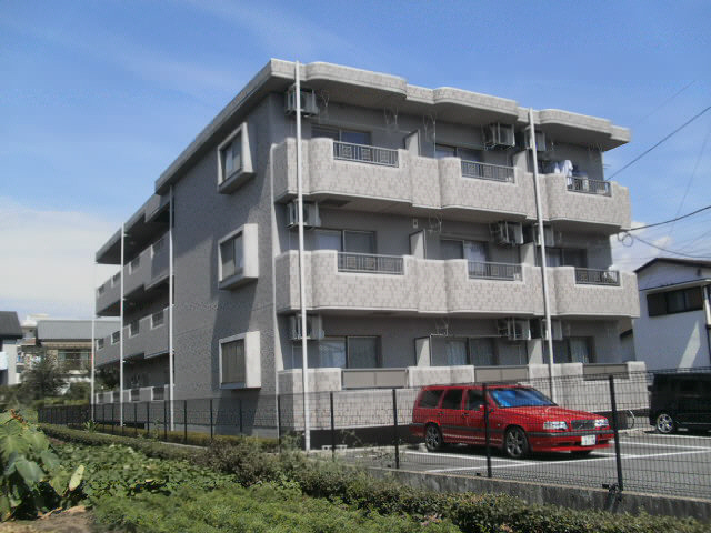 FOUR SEASONS