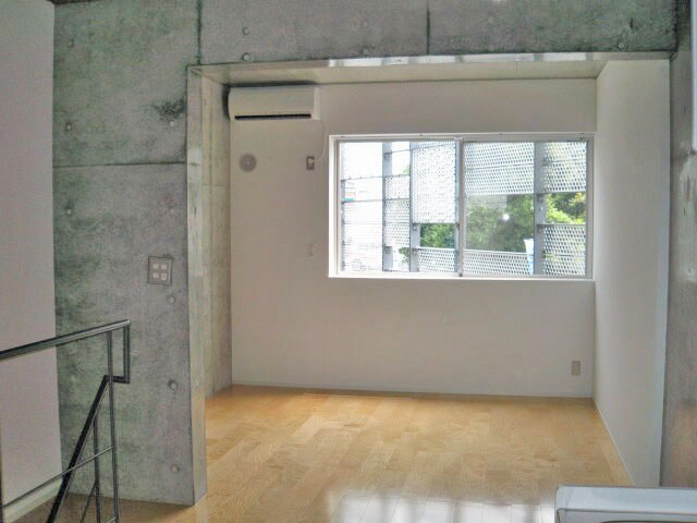 物件内観写真11　(２階リビング)