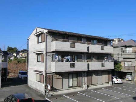 ファミール鮎壺Ⅱ外観写真