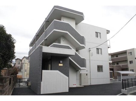 ブルー　エトワール外観写真