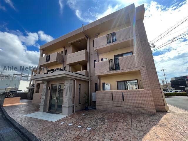 物件外観写真1　(1、2号室)