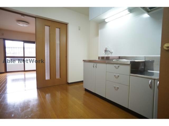 物件内観写真19　(同型タイプ)