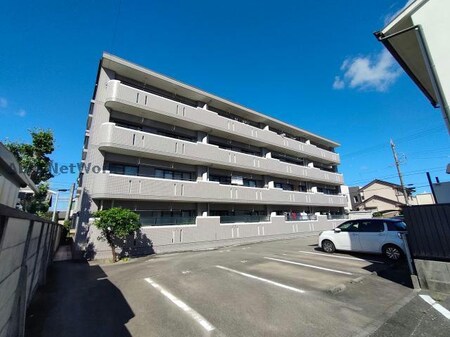 春日グリーンフラッツ外観写真