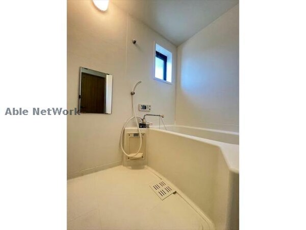 バス／シャワールーム等(同型タイプ)