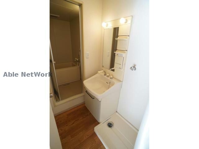 物件内観写真12　(※同型タイプです。（A102）)