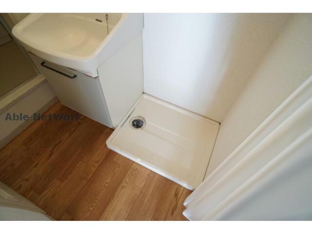 物件内観写真16　(※同型タイプです。（A102）)