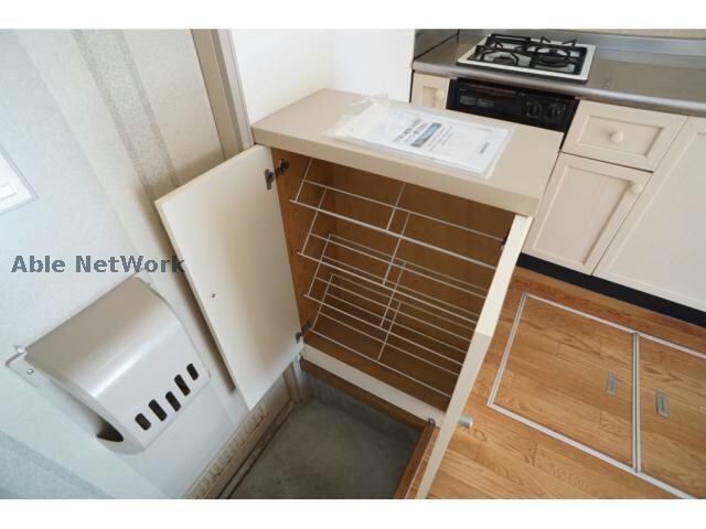 物件内観写真18　(※同型タイプです。（A102）)