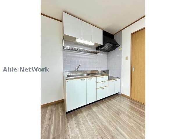 物件内観写真8　(※同型タイプです。（201）)