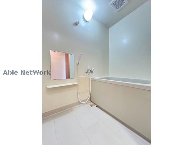 物件内観写真9　(※同型タイプです。（201）)