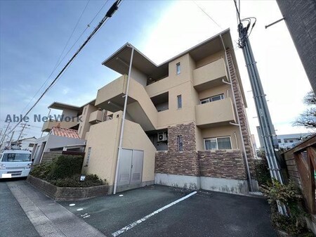 クオリティタウン上野　参番館外観写真