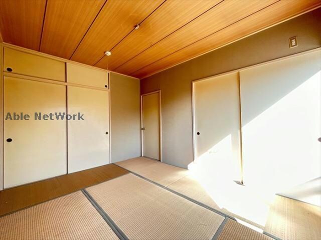 物件内観写真8　(南)