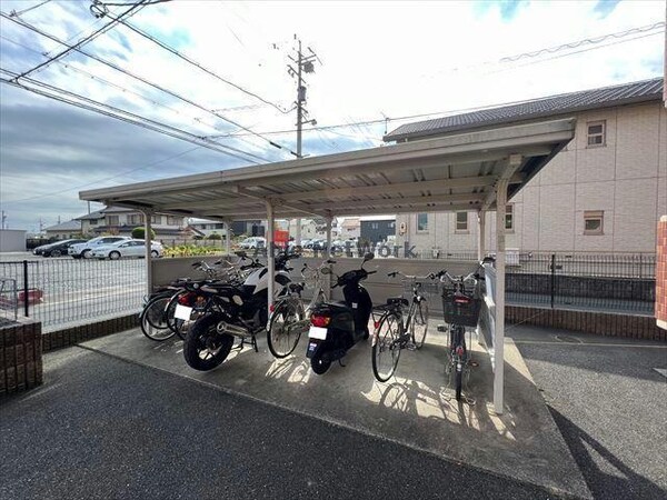 駐輪場