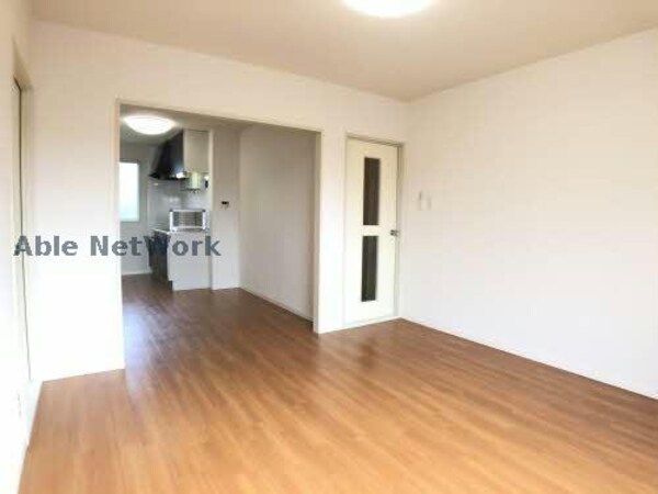 リビングダイニング