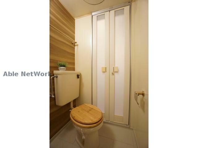 物件内観写真10　(トイレ)