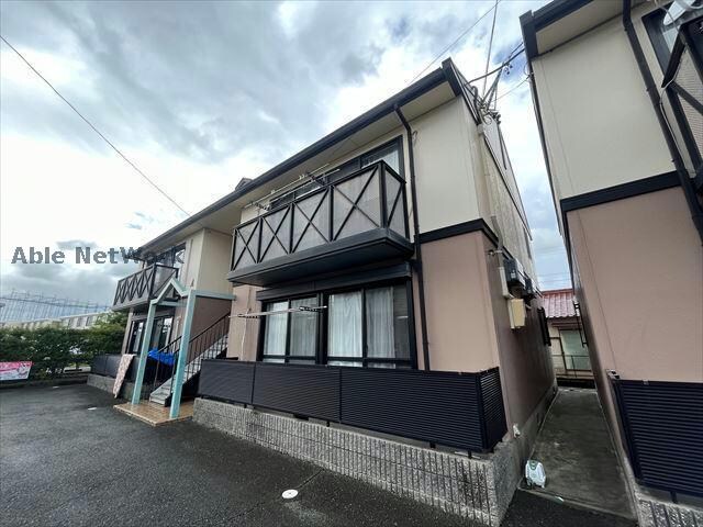 物件外観写真1　(A棟)