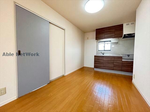 物件内観写真6　(反転)