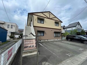 グランデージナギサ外観写真