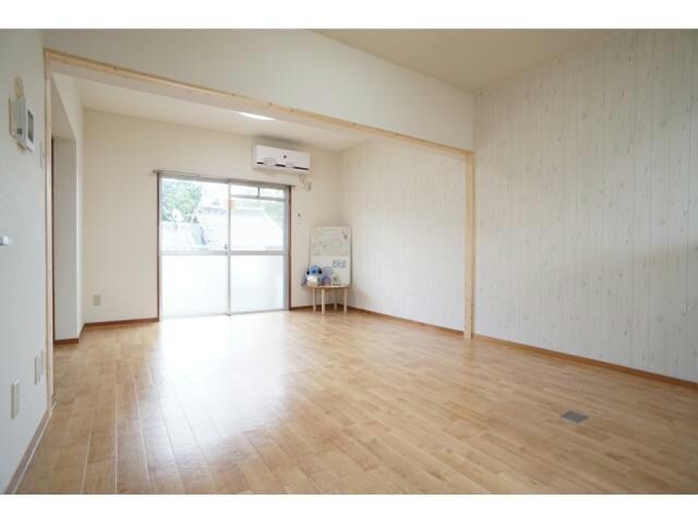 物件内観写真8　(同型写真)