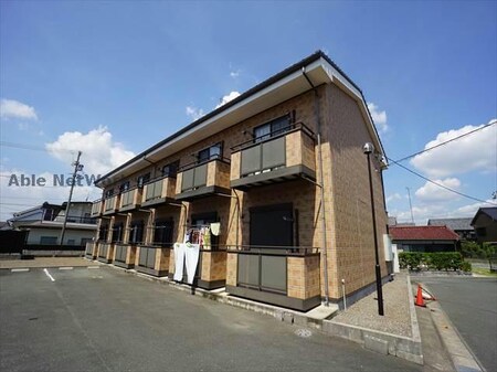 サンプレミア前芝西外観写真