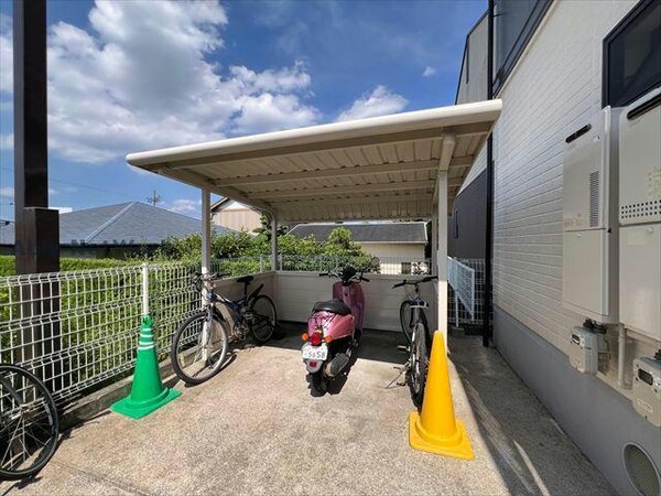 駐輪場