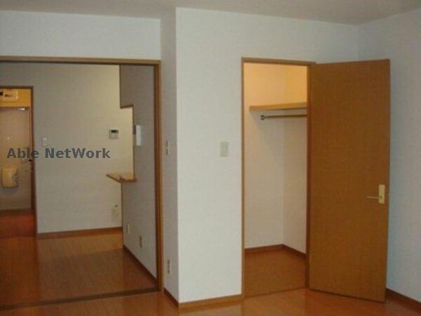 収納(※同型イメージ)