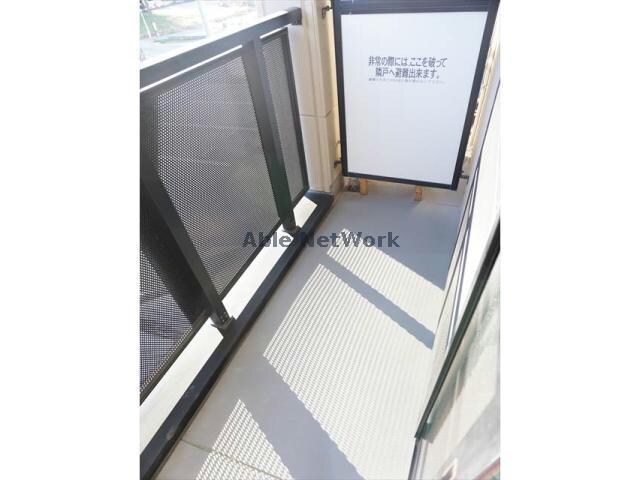 物件内観写真16　(※同型写真)