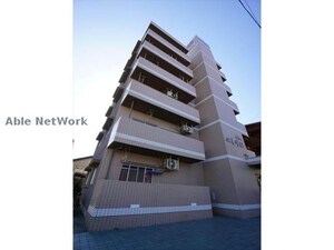 ユトリロジョイ外観写真